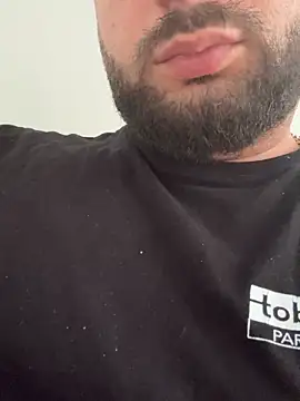 Remi 38 online show from April 28, 2026, 11:48 am