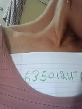 Snapshot of annu_47 chatting on August 6, 2026, 5:31 am annu 47 online show from August 6, 2026, 5:31 am