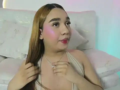 LiaCampbell  online show from May 31, 2026, 8:21 pm