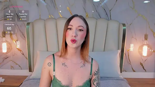 Hannah Lane online show from July 25, 2026, 12:36 pm