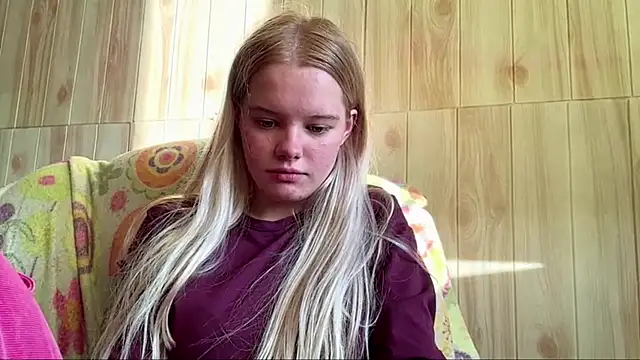 Malinwitch online show from June 24, 2026, 3:11 pm