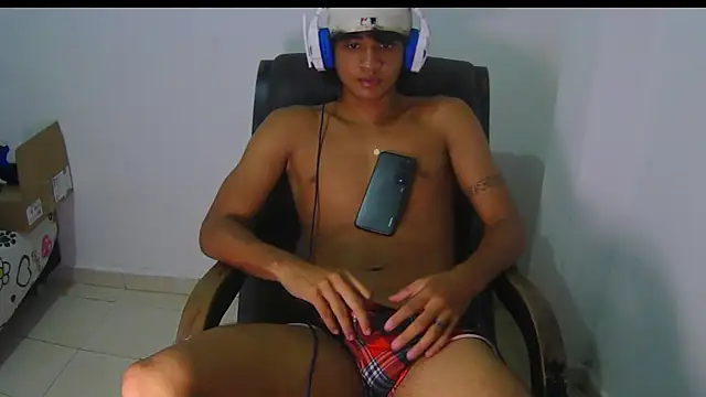 Hansel take online show from June 2, 2026, 8:22 pm