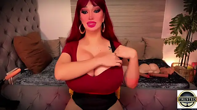 Snapshot of PlayfullMaria chatting on July 18, 2026, 12:04 am PlayfullMaria online show from July 18, 2026, 12:04 am