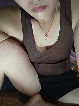 Snapshot of Hazel_Nova chatting on June 15, 2026, 1:41 am Hazel Nova online show from June 15, 2026, 1:41 am
