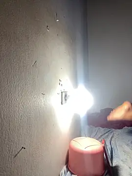 Eu jannyyy online show from April 29, 2026, 3:21 am