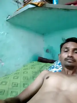 Dipu12390 online show from May 6, 2026, 4:52 am