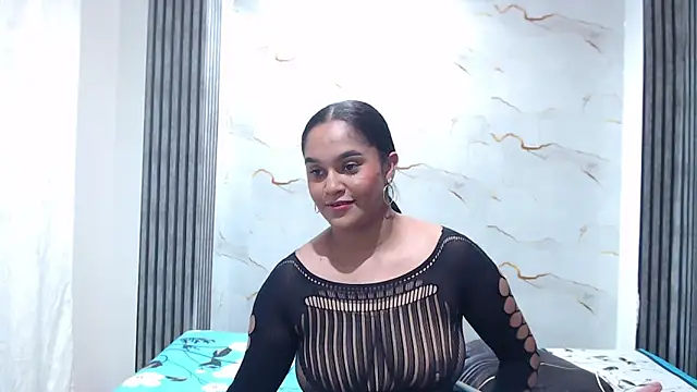 Liaa cams online show from June 5, 2026, 3:13 am
