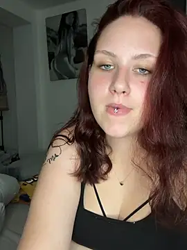 CuteBeaX online show from June 24, 2026, 9:25 pm