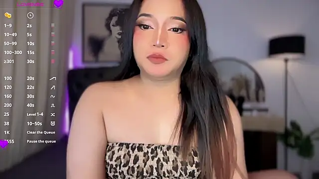 Snapshot of Sensual_Ekang chatting on July 18, 2026, 6:01 pm Sensual Ekang online show from July 18, 2026, 6:01 pm