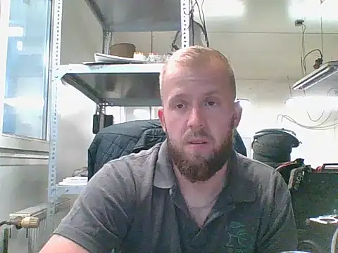 Snapshot of bardiauto chatting on June 15, 2026, 4:36 am bardiauto online show from June 15, 2026, 4:36 am
