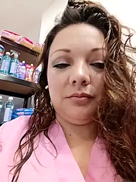 SAMANTHA--02 online show from May 6, 2026, 12:54 pm