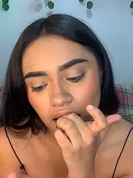 angiee boo1 online show from May 2, 2026, 12:37 am
