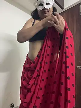 Snapshot of Tamil_Azhagie chatting on May 23, 2026, 2:10 pm Tamil Azhagie online show from May 23, 2026, 2:10 pm