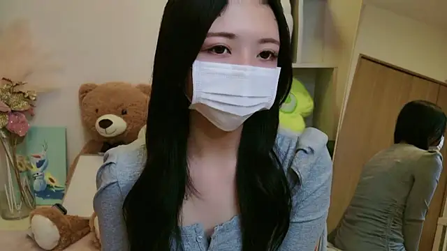 -Luna JP- online show from May 7, 2026, 12:32 pm