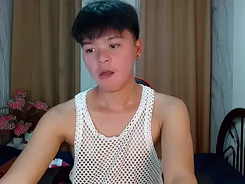 yourhotasiandoms online show from May 21, 2026, 5:25 am