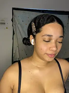 Snapshot of _sweetSabrina- chatting on July 12, 2026, 3:36 pm sweetSabrina- online show from July 12, 2026, 3:36 pm