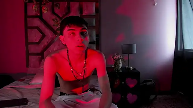 SCARLEXXX LYAN online show from May 22, 2026, 6:24 pm