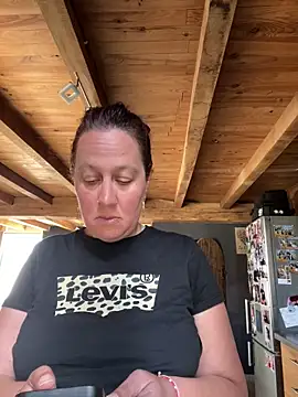 Snapshot of zelda252 chatting on June 11, 2026, 12:25 pm zelda252 online show from June 11, 2026, 12:25 pm
