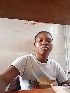 Snapshot of Kettyberry chatting on June 18, 2026, 3:49 pm Kettyberry online show from June 18, 2026, 3:49 pm