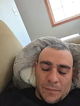 latinleo420 online show from May 7, 2026, 3:28 pm
