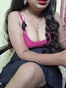 Hot-CouplesX online show from June 12, 2026, 5:06 am