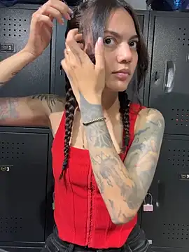 VeroJenkins  online show from May 12, 2026, 1:30 pm