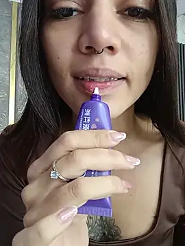VeroJenkins  online show from July 16, 2026, 11:49 am