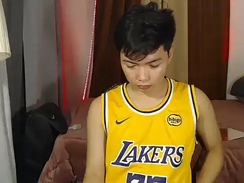 hot asian02 online show from May 9, 2026, 3:34 am