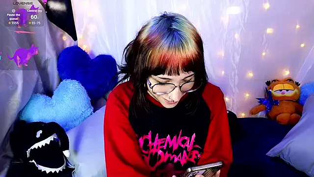  HoshiMiuu  online show from May 20, 2026, 9:43 pm