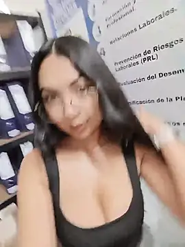 Snapshot of JENNIFER__03 chatting on June 27, 2026, 4:45 pm JENNIFER 03 online show from June 27, 2026, 4:45 pm