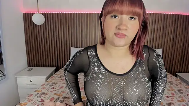 Dafne Evaans online show from May 14, 2026, 11:50 am
