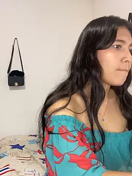 Xaannder online show from June 10, 2026, 1:06 am