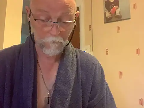 Moonraker64 online show from July 2, 2026, 5:13 am