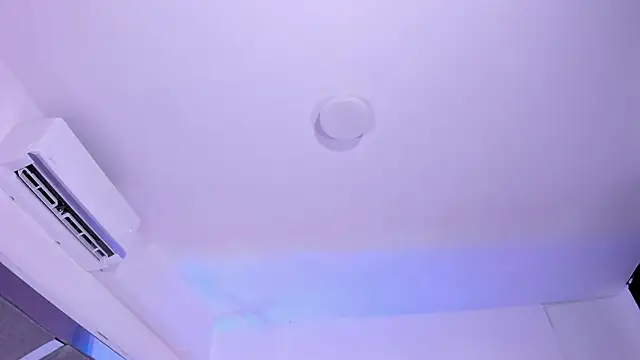 AmaraLewis online show from June 22, 2026, 12:57 pm