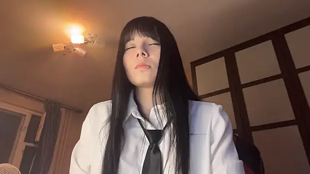 gothicq online show from May 20, 2026, 7:20 pm