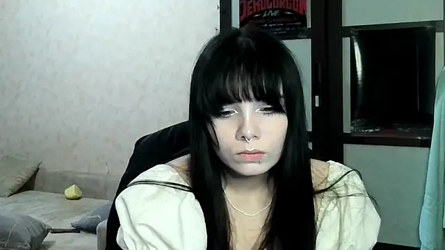 gothicq online show from June 28, 2026, 3:51 pm