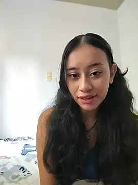 L0lita Emi12 online show from May 23, 2026, 12:31 pm