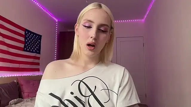 llinabarbie online show from August 3, 2026, 3:05 pm