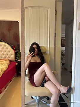 Naomi 8899 online show from May 4, 2026, 9:38 am