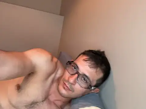 GymratAdonis online show from May 4, 2026, 3:24 am