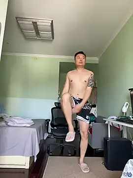 mrcake666 online show from July 3, 2026, 7:37 am