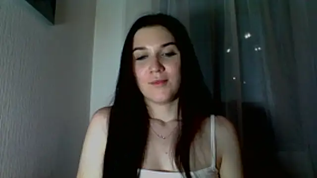 Snapshot of Katiee_Foxi chatting on May 24, 2026, 12:04 am Katiee Foxi online show from May 24, 2026, 12:04 am