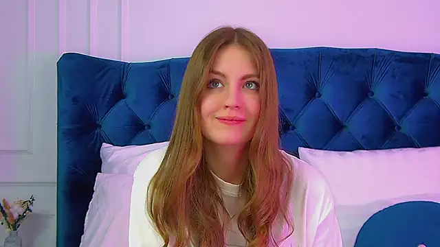 Snapshot of SofiaSarvains chatting on May 11, 2026, 4:04 pm SofiaSarvains online show from May 11, 2026, 4:04 pm