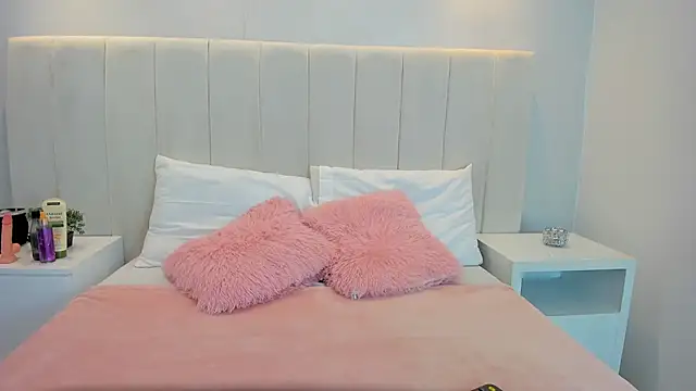 Anny bakers  online show from July 3, 2026, 11:27 am