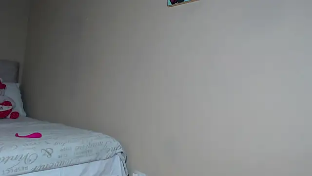 Miss Khaleesi online show from July 28, 2026, 1:43 pm