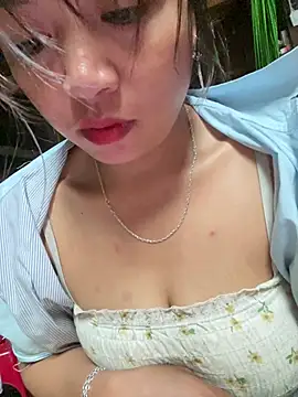 Tryphena online show from July 28, 2026, 1:01 am