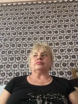 AnastasiaGrey777 online show from June 3, 2026, 2:33 pm