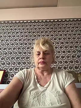 Snapshot of AnastasiaGrey777 chatting on July 5, 2026, 4:19 am AnastasiaGrey777 online show from July 5, 2026, 4:19 am