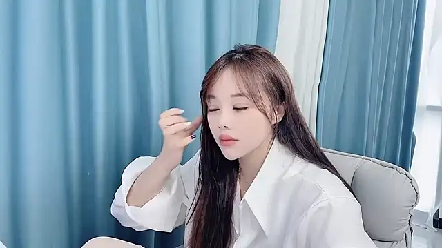 Qingqing19 online show from June 15, 2026, 2:14 am