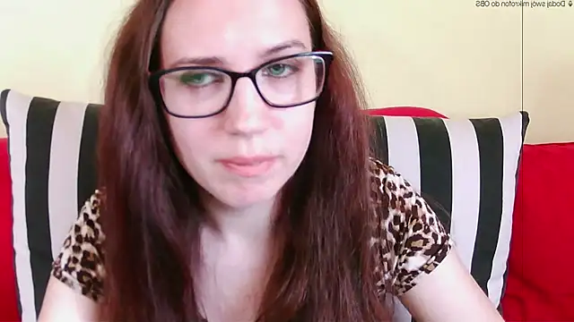 Snapshot of EmilyHotAngel chatting on June 2, 2026, 3:47 pm EmilyHotAngel online show from June 2, 2026, 3:47 pm